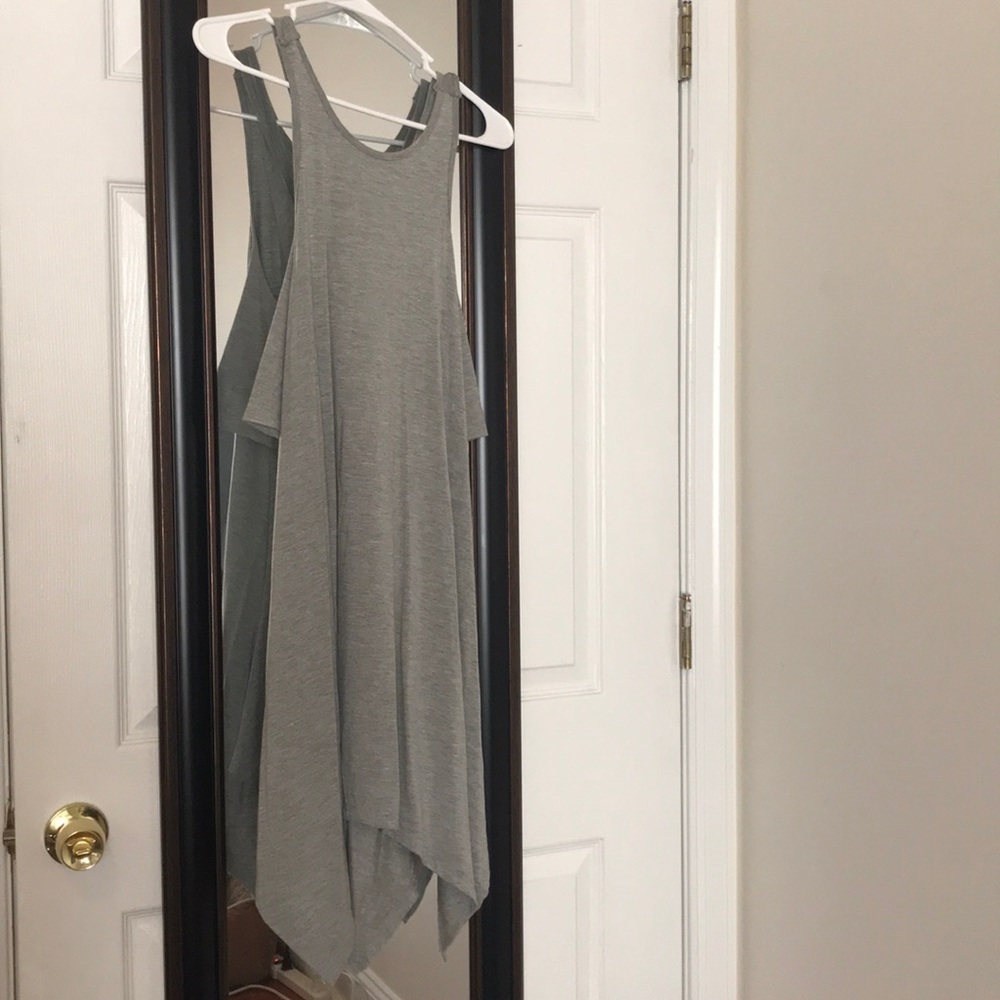 NWT! Crossed back, open shoulder flowy Tobi dress